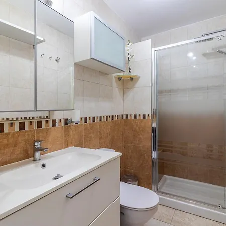 Apartment Flatguest La Concha *